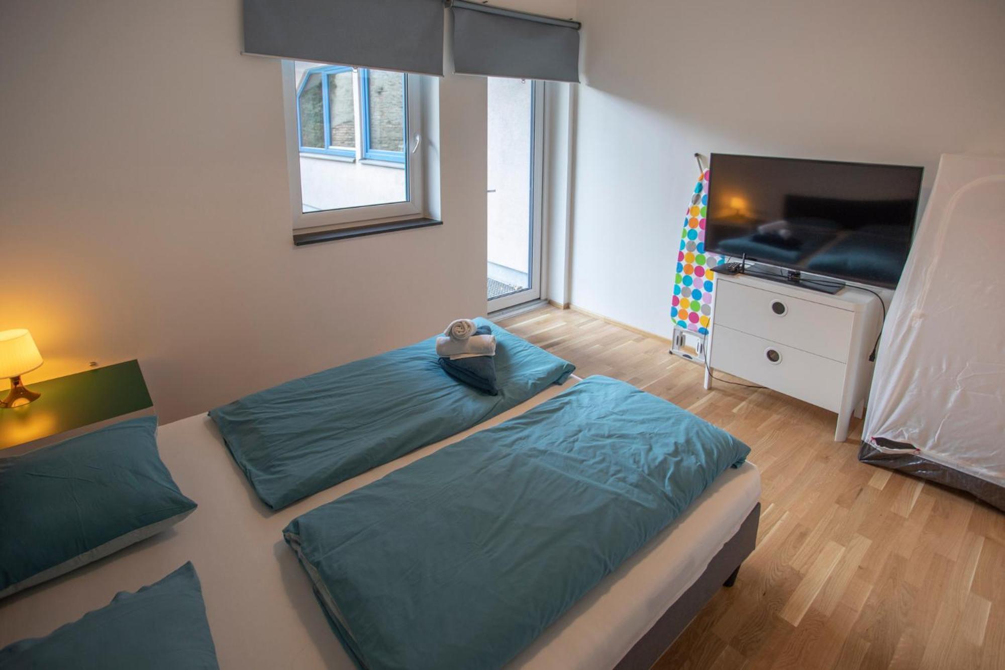 Innsbruck Urban Apartment I No Stairs I 24H Contactless Check-In Dış mekan fotoğraf
