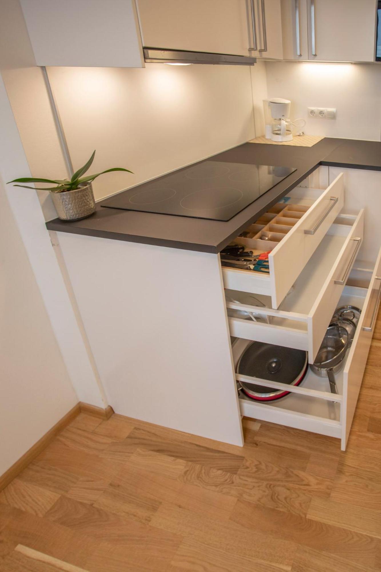 Innsbruck Urban Apartment I No Stairs I 24H Contactless Check-In Dış mekan fotoğraf